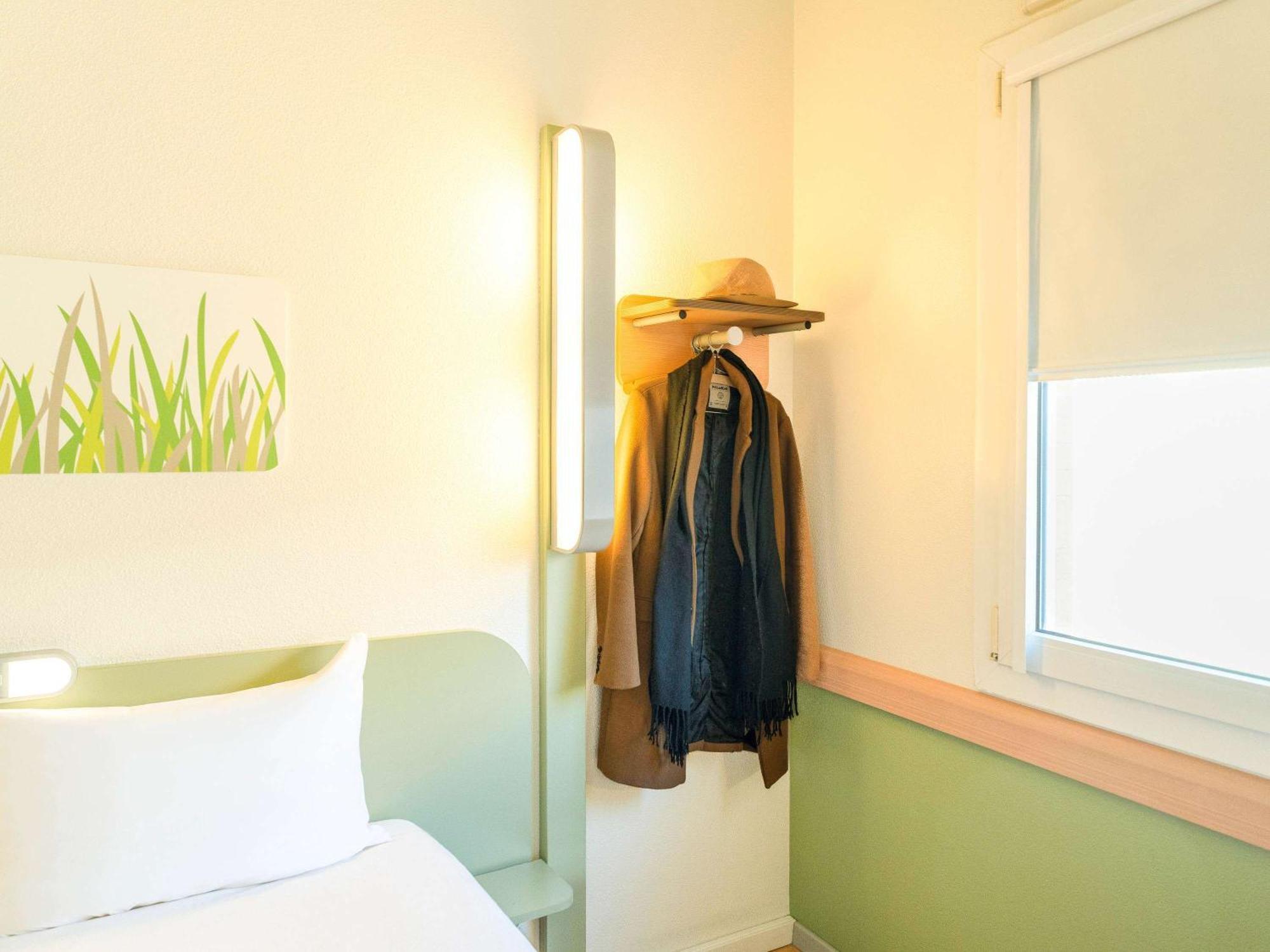 Ibis Budget Calle Alcala Guest house 2*