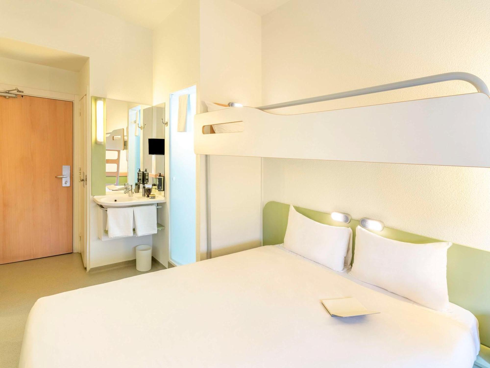 Guest house Ibis Budget Calle Alcala 2*